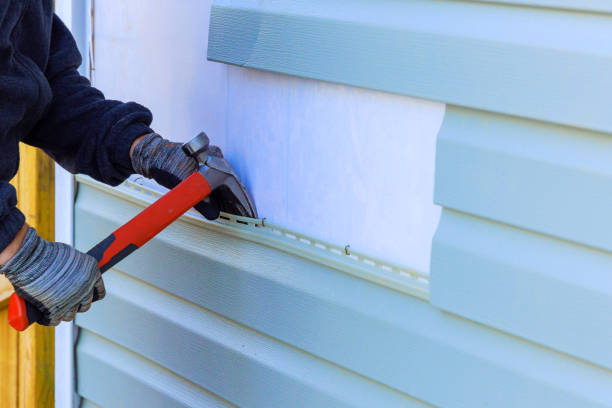 Reliable Siding Repair contractor in Greenwood, IN by Creative Siding